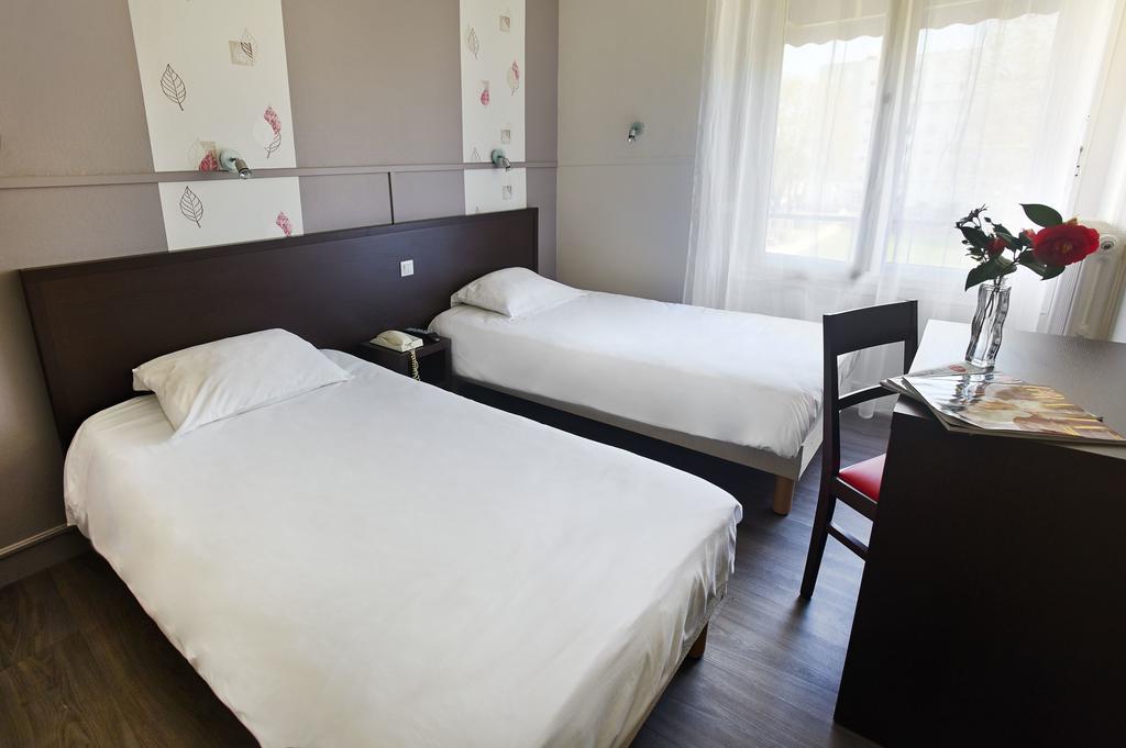 לוריין Hotel Les Pecheurs חדר תמונה