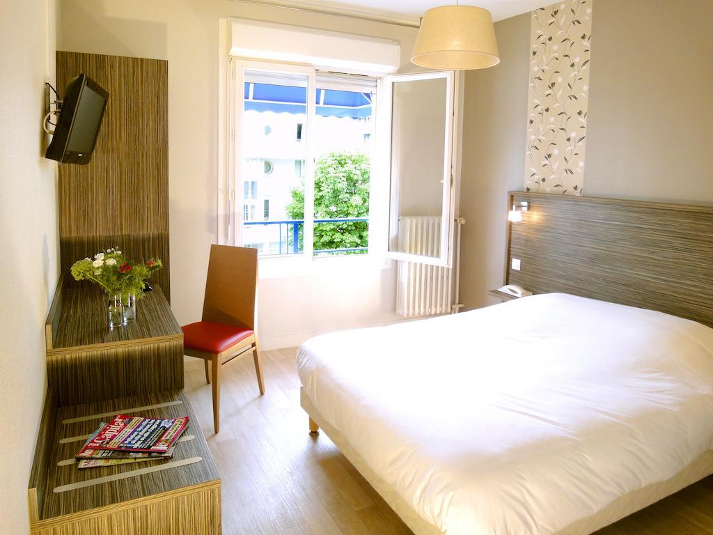 לוריין Hotel Les Pecheurs חדר תמונה