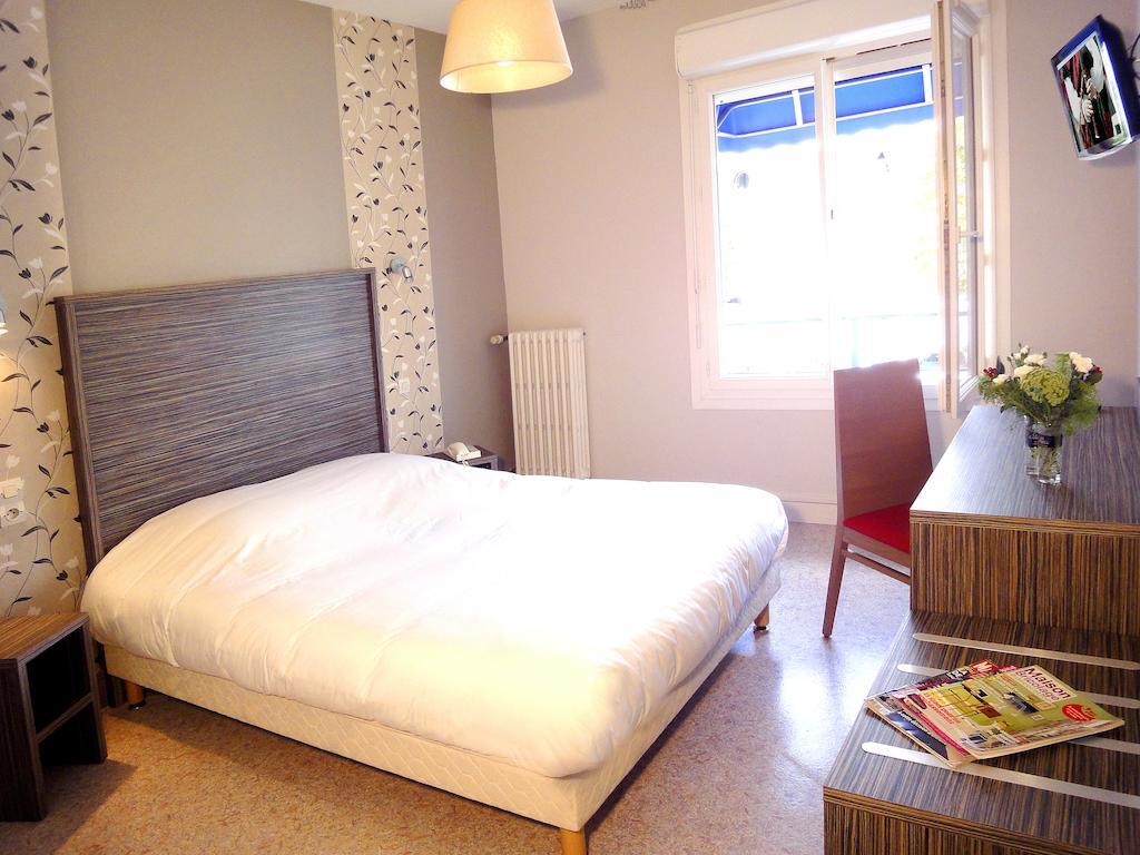 לוריין Hotel Les Pecheurs חדר תמונה